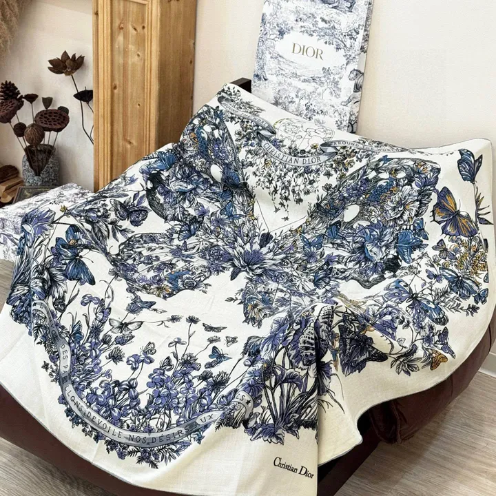 スーパーコピー ディオール マフラー