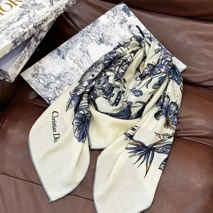 スーパーコピー ディオール マフラー