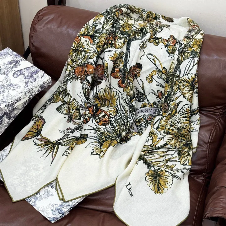 スーパーコピー ディオール マフラー