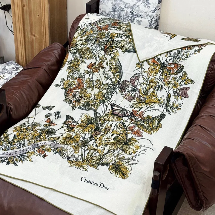 スーパーコピー ディオール マフラー