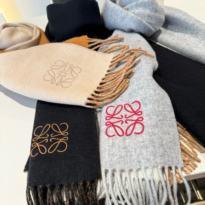 スーパーコピー ロエベ マフラー