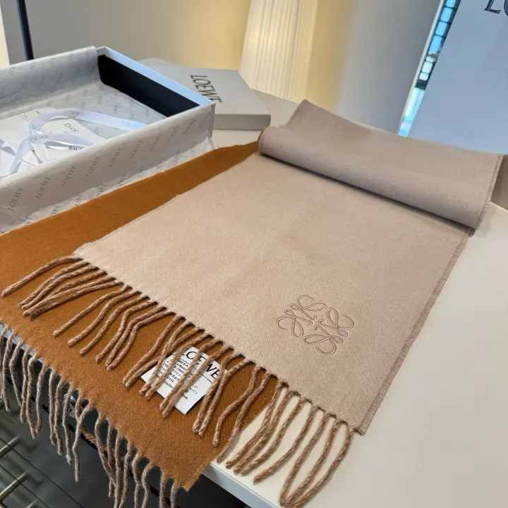 スーパーコピー ロエベ マフラー