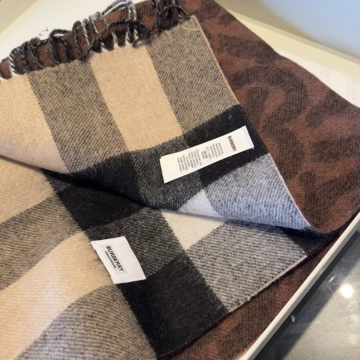 スーパーコピー バーバリー ス マフラー