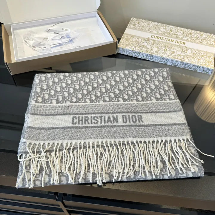 スーパーコピー グッチ マフラー