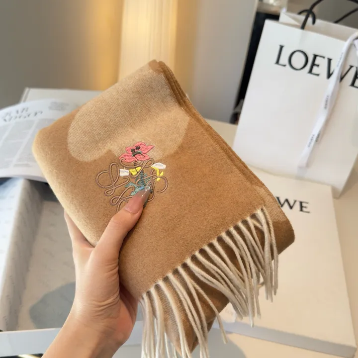 スーパーコピー ロエベ マフラー