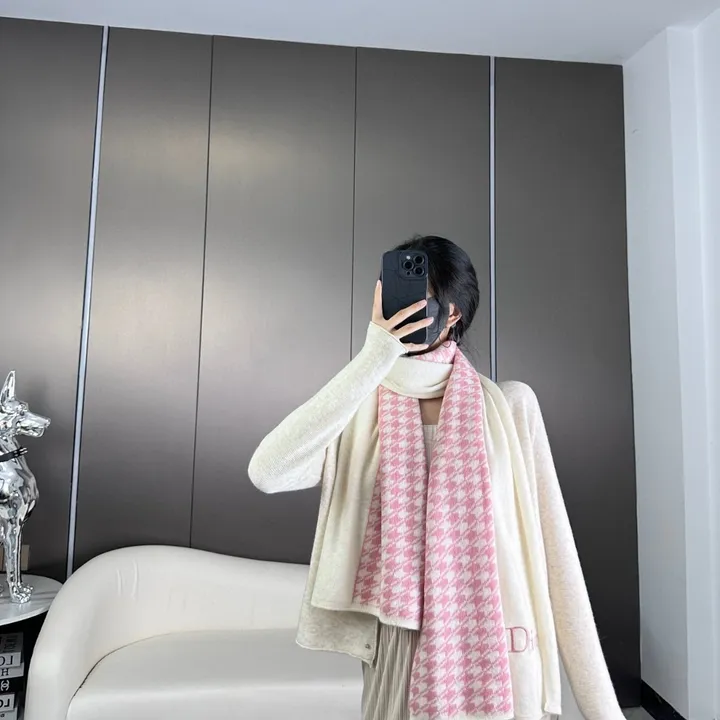 スーパーコピー ディオール マフラー