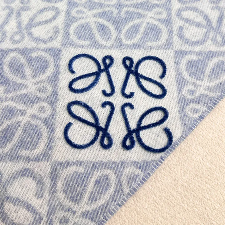 スーパーコピー ロエベ マフラー