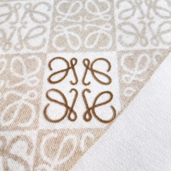 スーパーコピー ロエベ マフラー