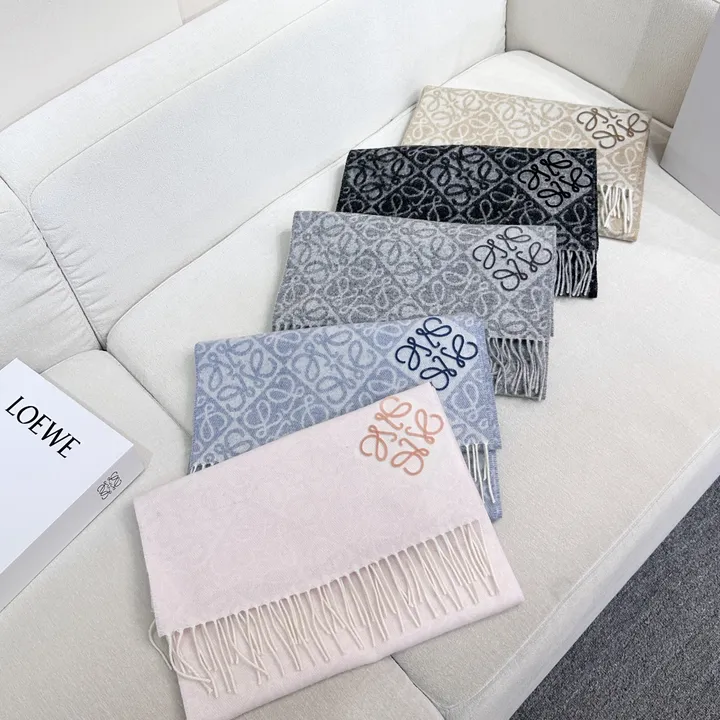 スーパーコピー ロエベ マフラー