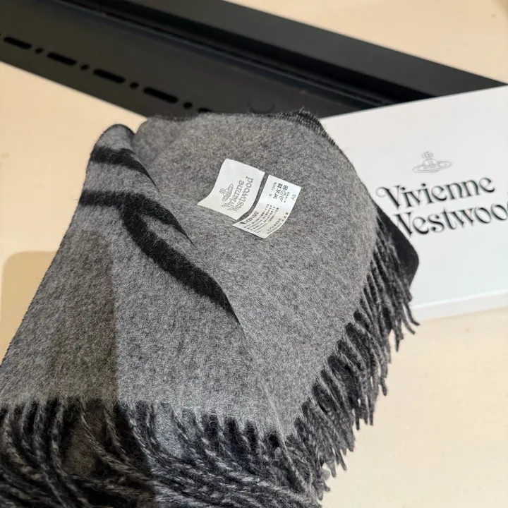 スーパーコピー ヴィヴィアン・ウエストウッド マフラー