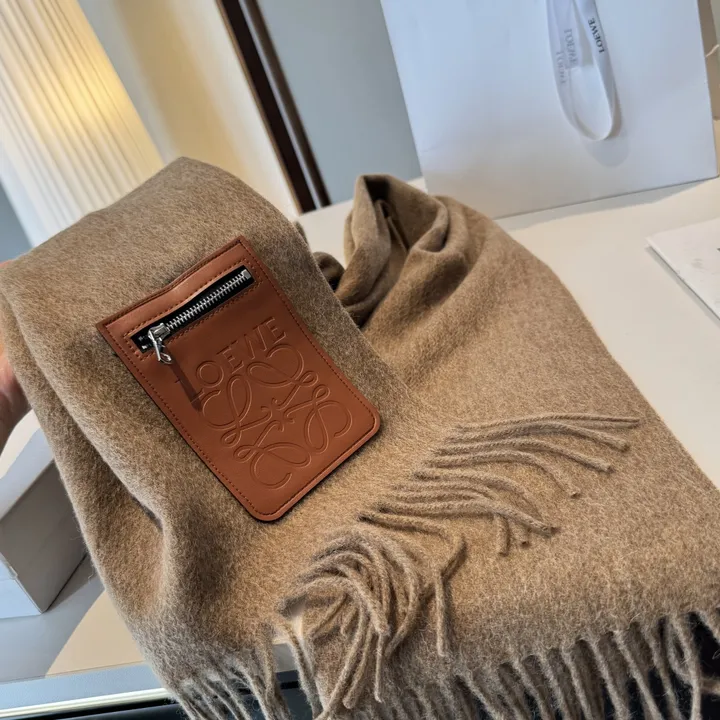 スーパーコピー ロエベ マフラー