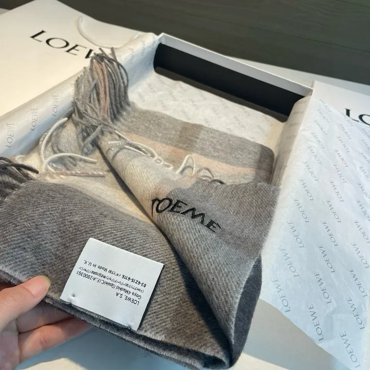 スーパーコピー ロエベ マフラー