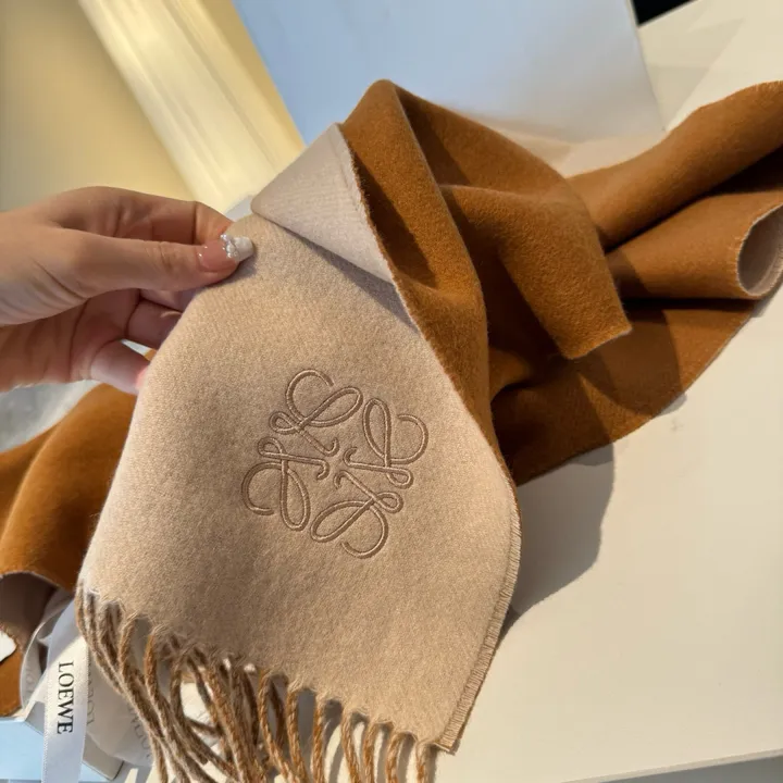 スーパーコピー ロエベ マフラー