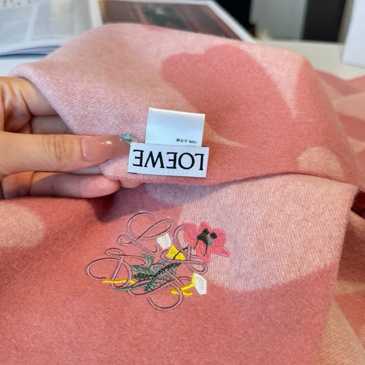 スーパーコピー ロエベ マフラー