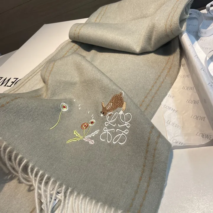 スーパーコピー ロエベ マフラー