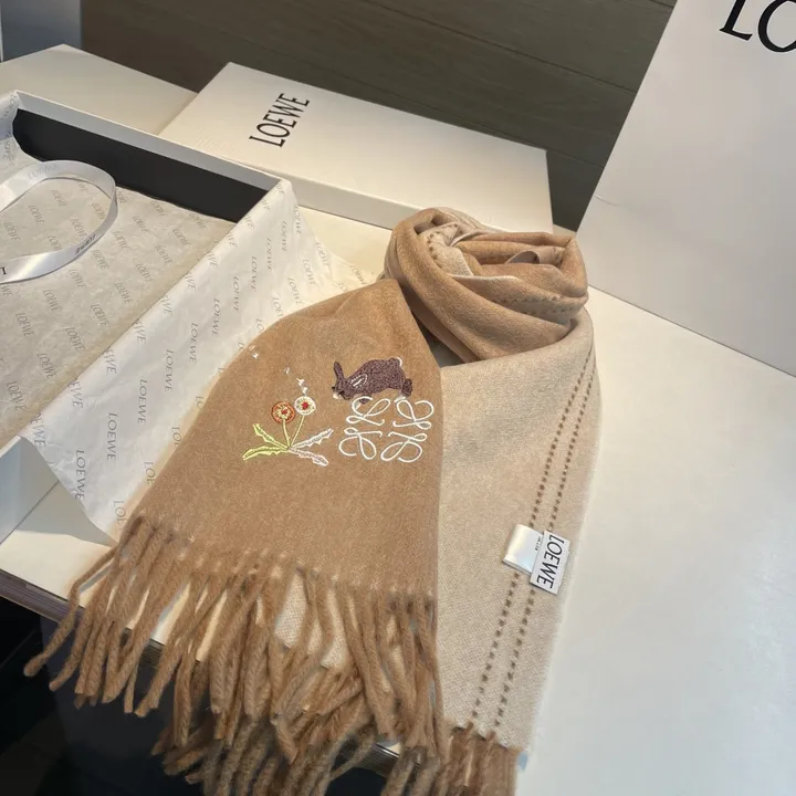 スーパーコピー ロエベ マフラー