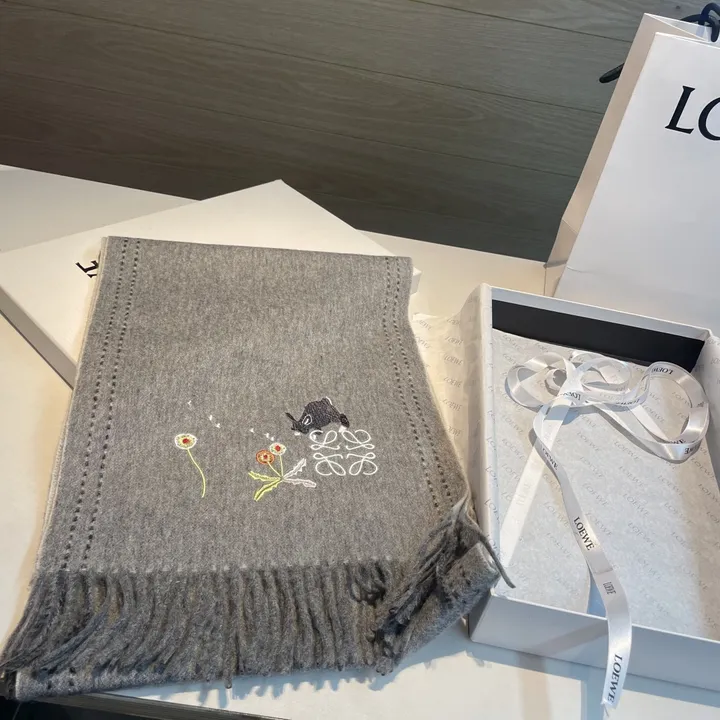 スーパーコピー ロエベ マフラー