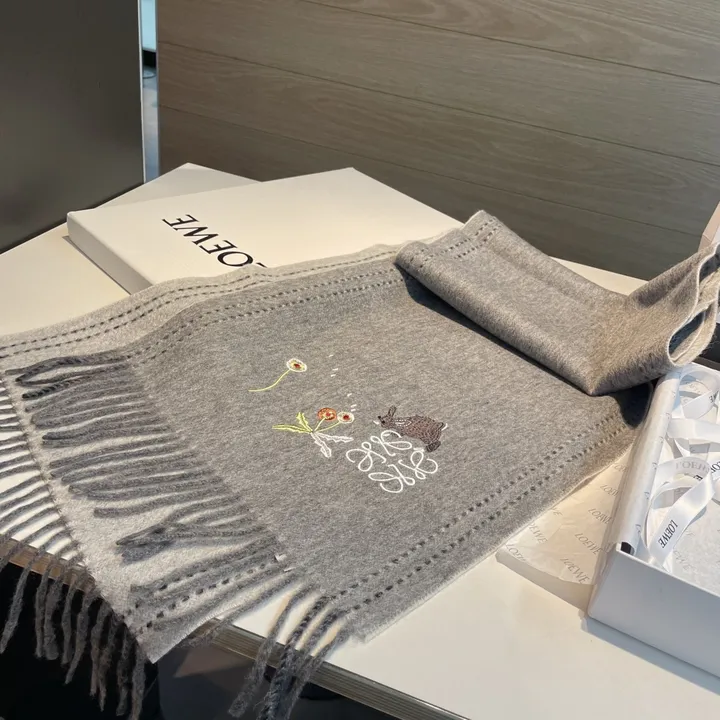 スーパーコピー ロエベ マフラー