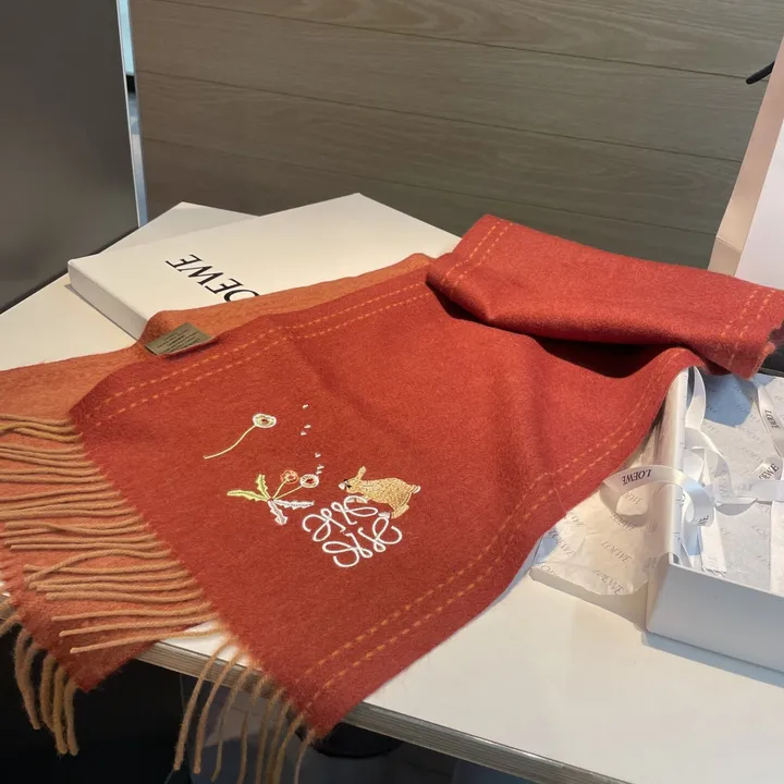 スーパーコピー ロエベ マフラー