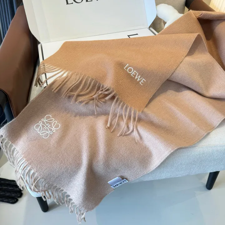 スーパーコピー ロエベ マフラー