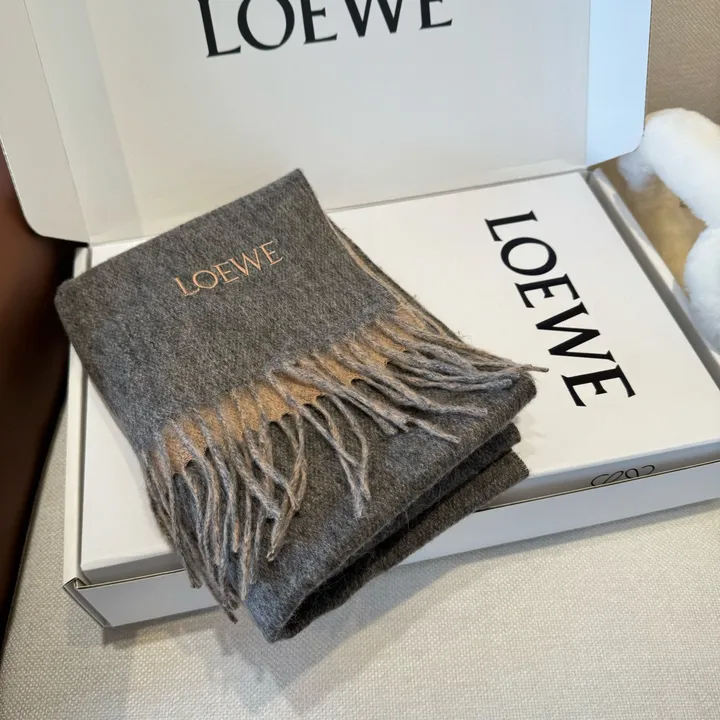 スーパーコピー ロエベ マフラー