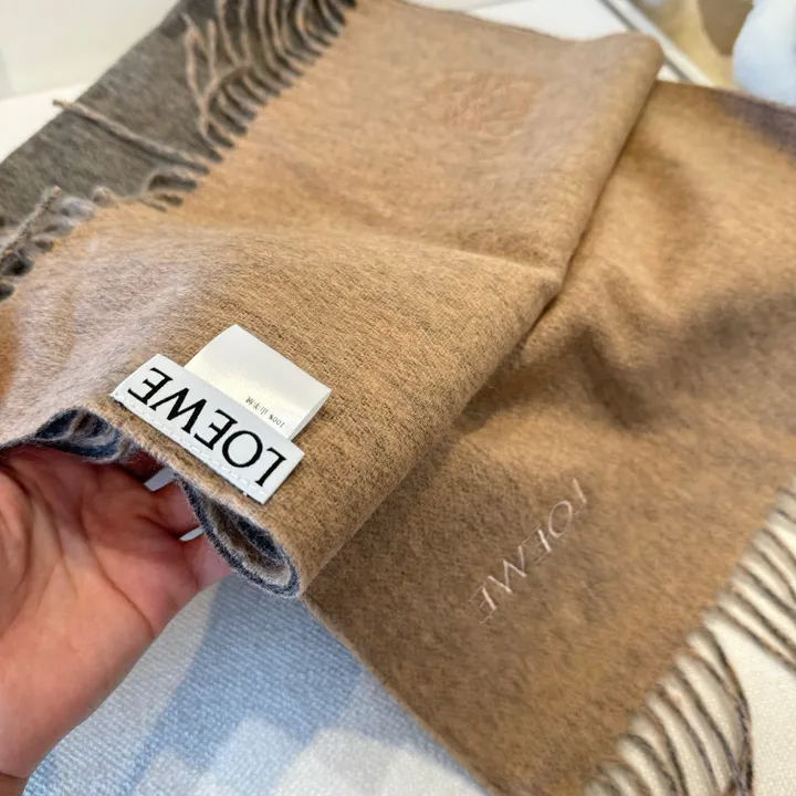 スーパーコピー ロエベ マフラー