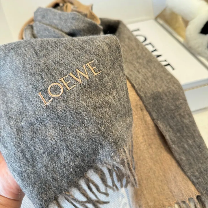 スーパーコピー ロエベ マフラー