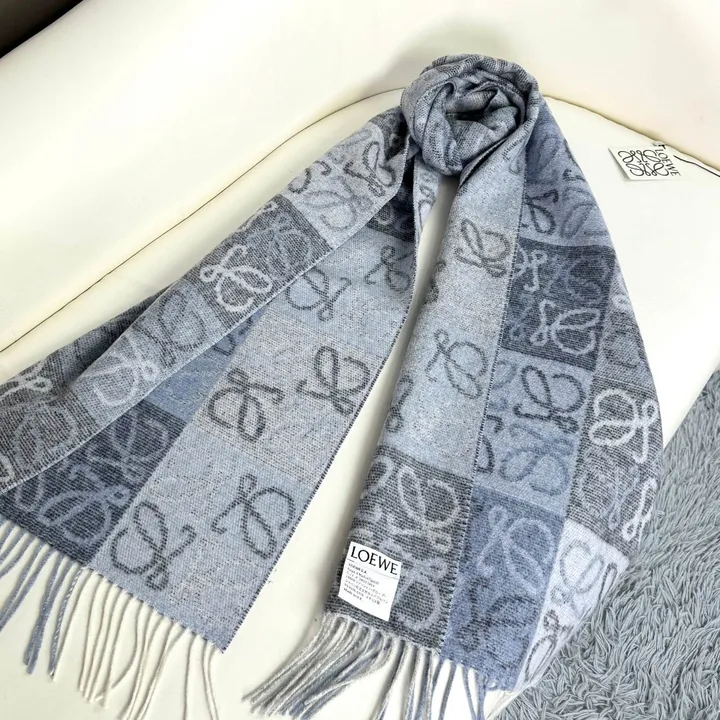 スーパーコピー ロエベ マフラー