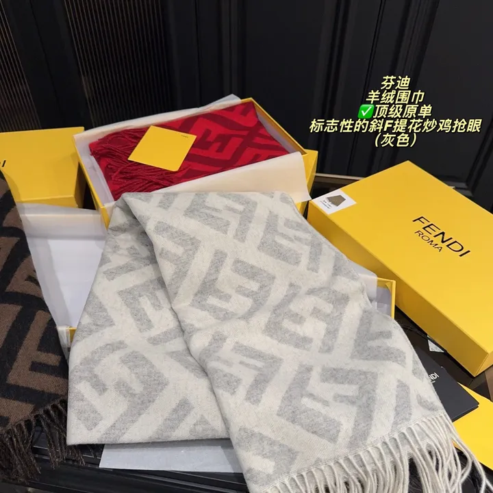 スーパーコピー フェンディ マフラー