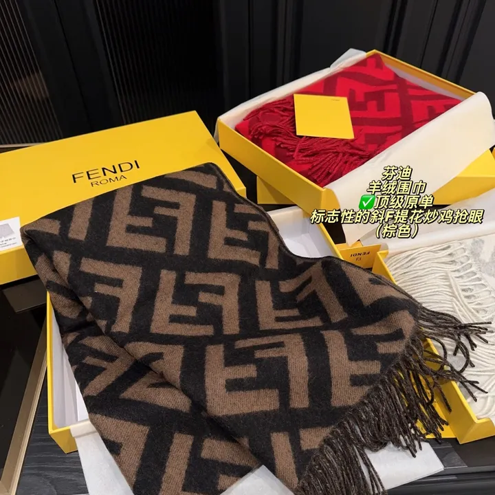 スーパーコピー フェンディ マフラー