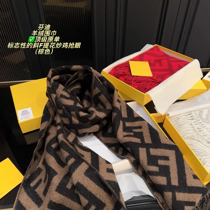 スーパーコピー フェンディ マフラー