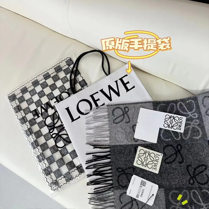 スーパーコピー ロエベ マフラー