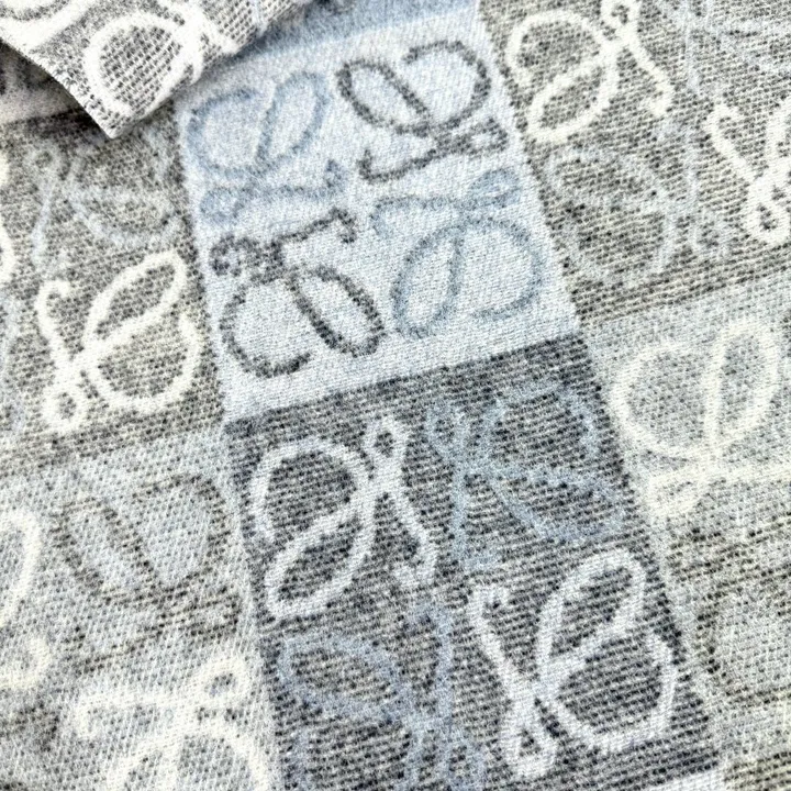 スーパーコピー ロエベ マフラー