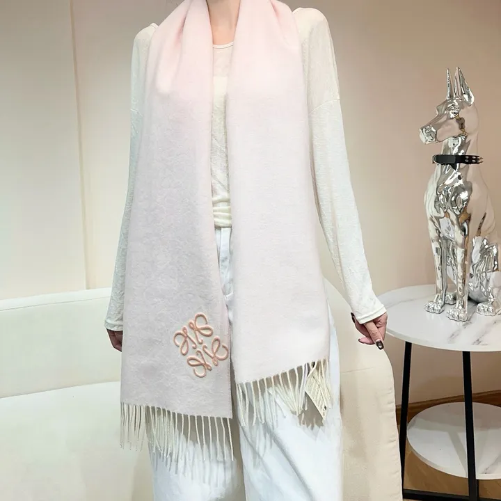 スーパーコピー ロエベ マフラー