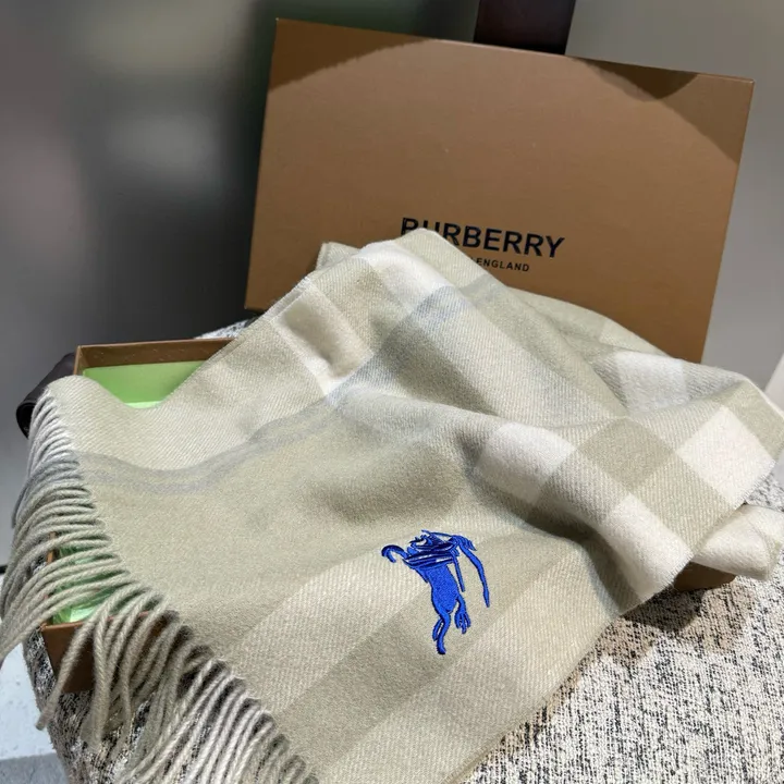 スーパーコピー バーバリー ス マフラー