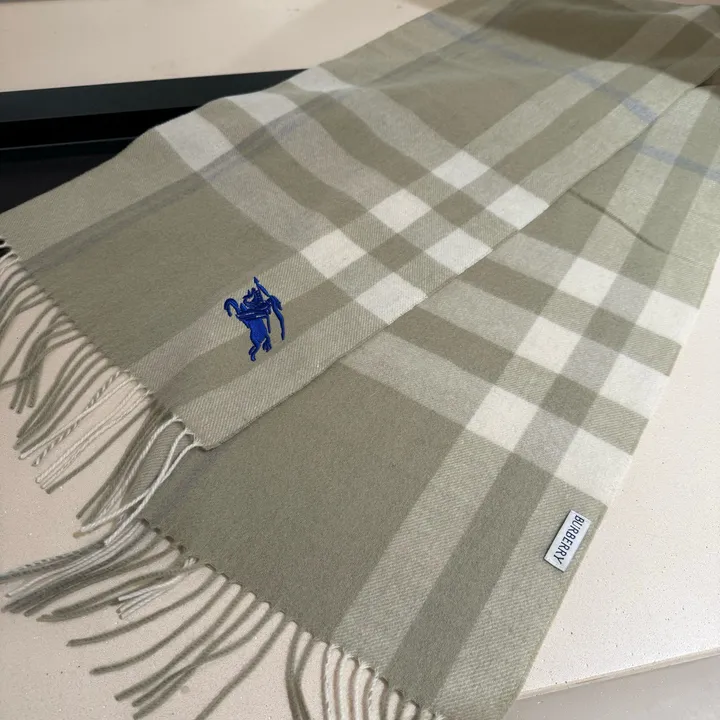 スーパーコピー バーバリー ス マフラー