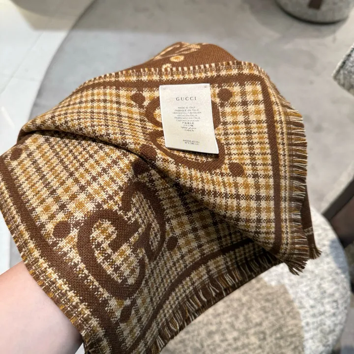 スーパーコピー グッチ マフラー