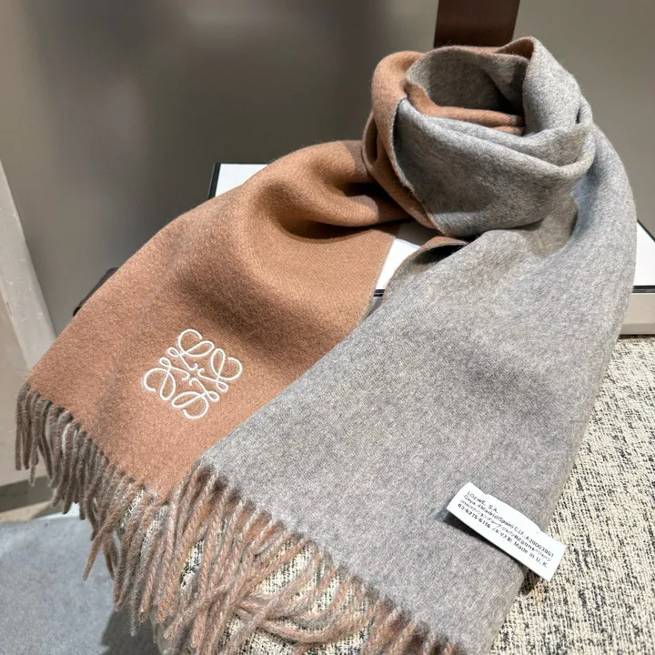 スーパーコピー ロエベ マフラー