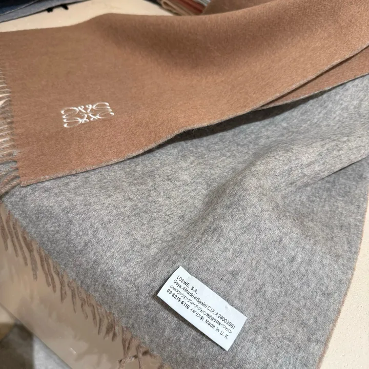 スーパーコピー ロエベ マフラー