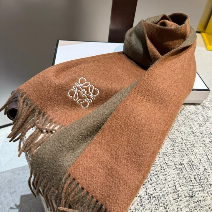 スーパーコピー ロエベ マフラー