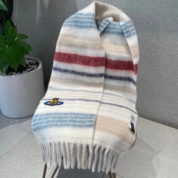 スーパーコピー ヴィヴィアン・ウエストウッド マフラー