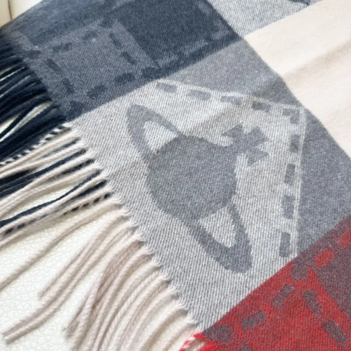 スーパーコピー ヴィヴィアン・ウエストウッド マフラー