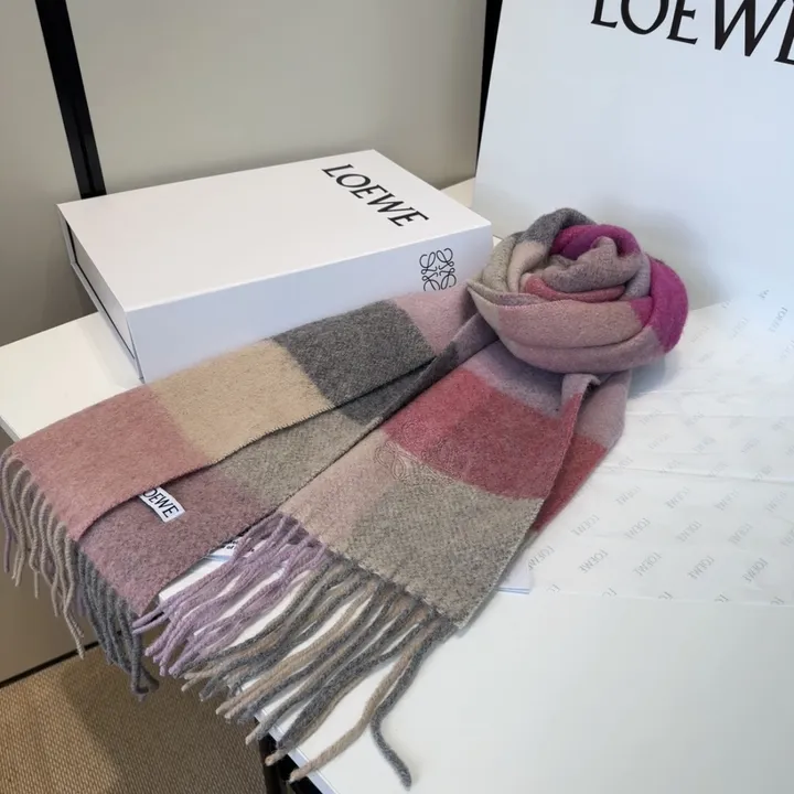 スーパーコピー ロエベ マフラー