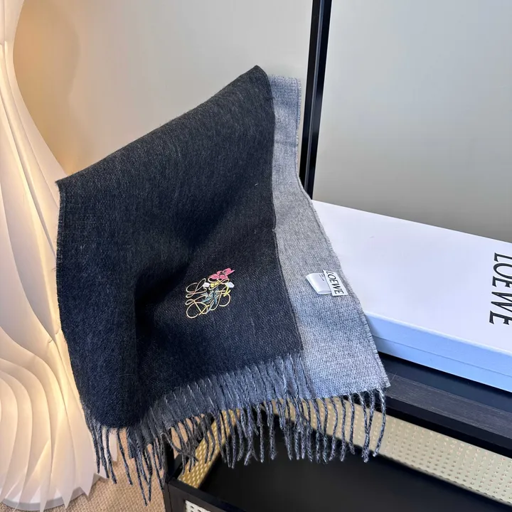 スーパーコピー ロエベ マフラー