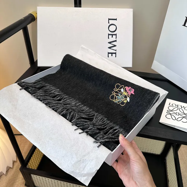 スーパーコピー ロエベ マフラー