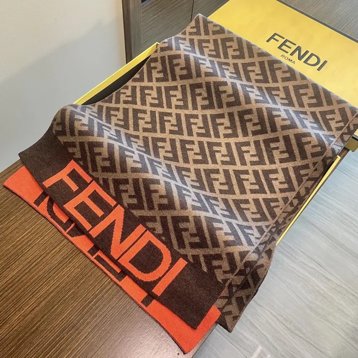 スーパーコピー フェンディ マフラー