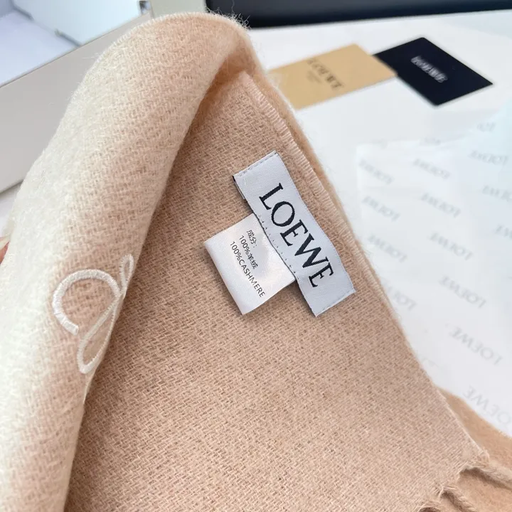 スーパーコピー ロエベ マフラー