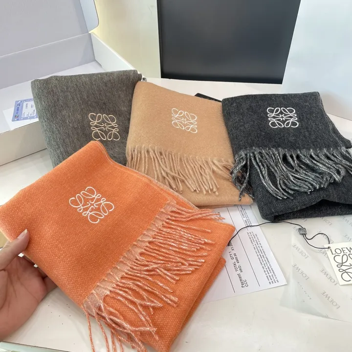 スーパーコピー ロエベ マフラー