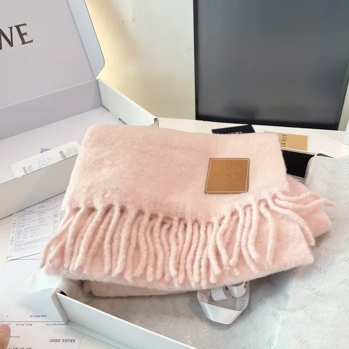 スーパーコピー ロエベ マフラー