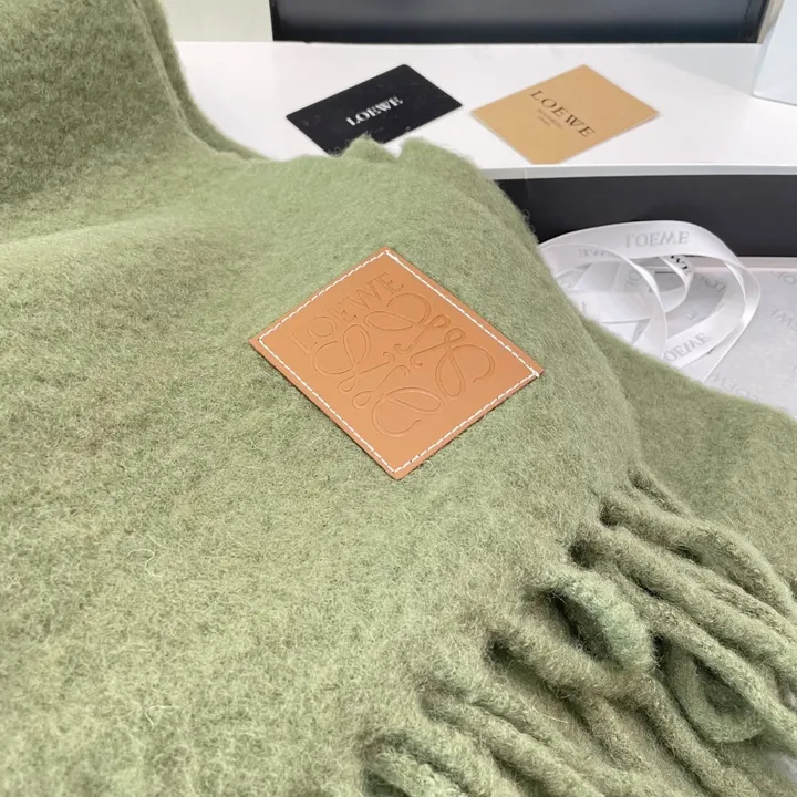 スーパーコピー ロエベ マフラー